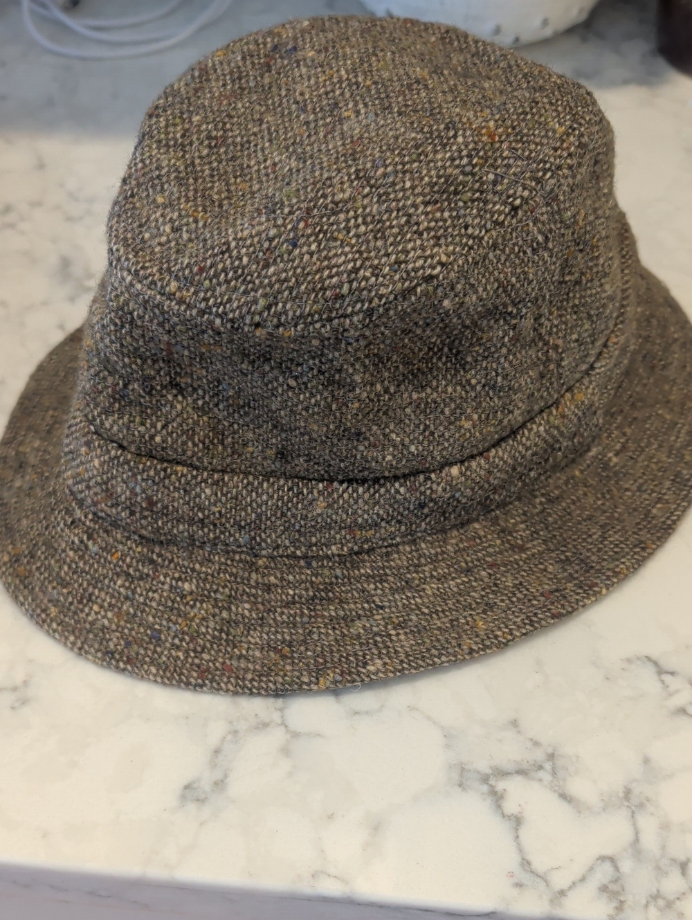 Irish Tweed Bucket Hat in Speckled Brown